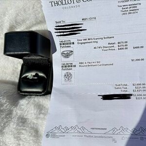 Stunning 1 Carat Diamond  White Gold Ring